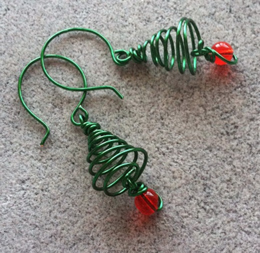 DIY Christmas Jewelry
 DIY Christmas Tree Earrings – Nbeads