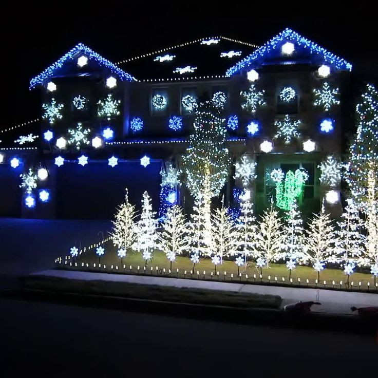 DIY Christmas Light Show
 Best 25 Christmas lights display ideas on Pinterest
