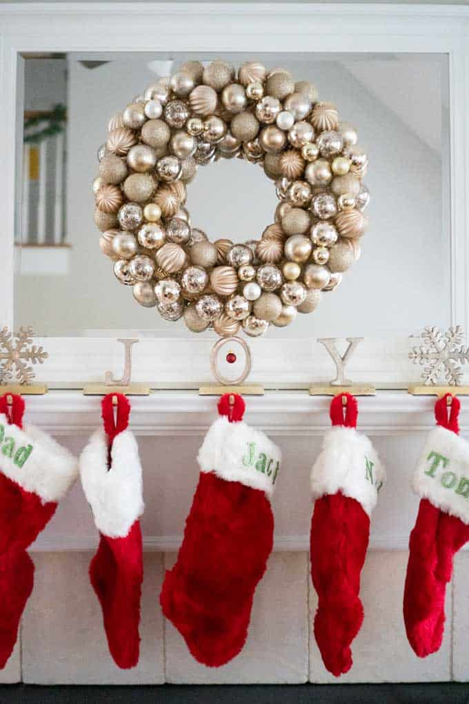 DIY Christmas Ornament Wreath
 How to Make an Easy DIY Ornament Wreath