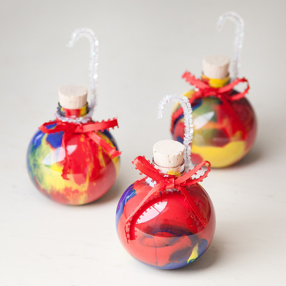 DIY Christmas Ornaments Martha Stewart
 Christmas Craft for Kids Swirly Christmas Ornaments