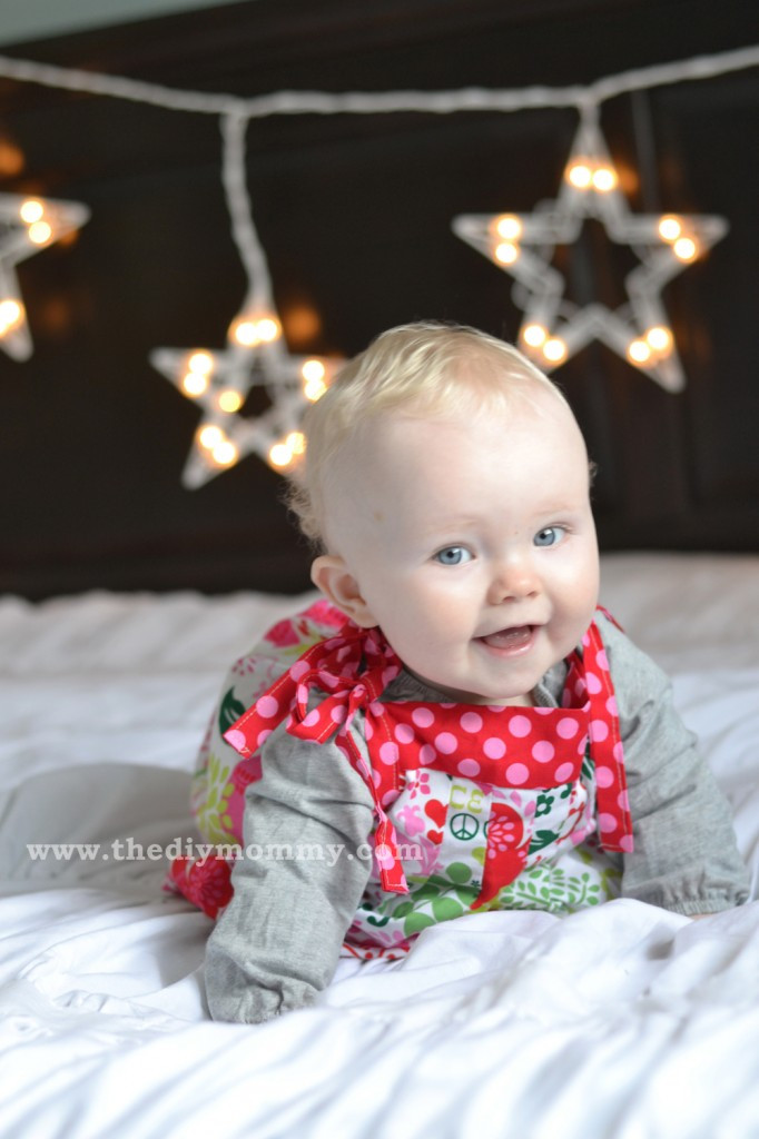 DIY Christmas Photography Backdrop
 Make DIY Christmas Backdrops with Twinkle Lights