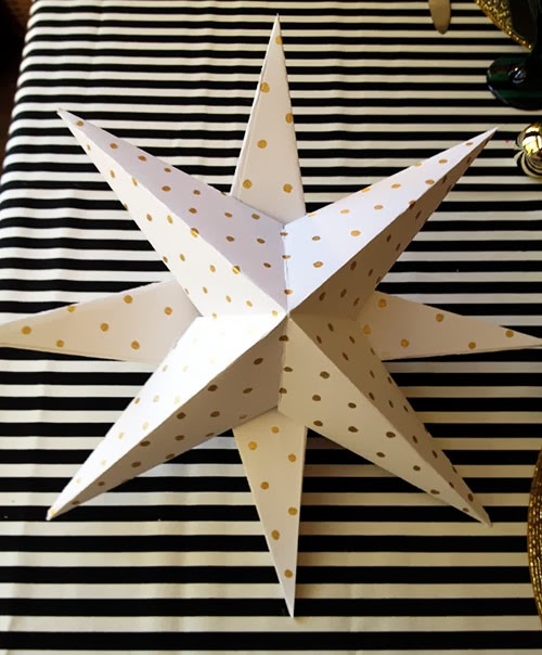 DIY Christmas Star Tree Topper
 The Happy Homebo s DIY Paper Star Christmas Tree Topper