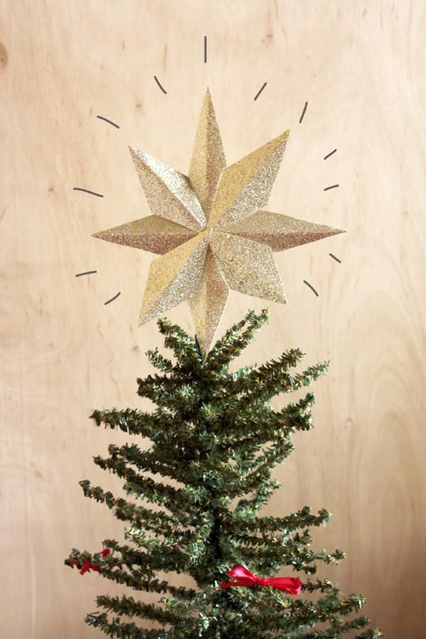 DIY Christmas Star Tree Topper
 6 DIY Christmas Tree Topper Projects thegoodstuff