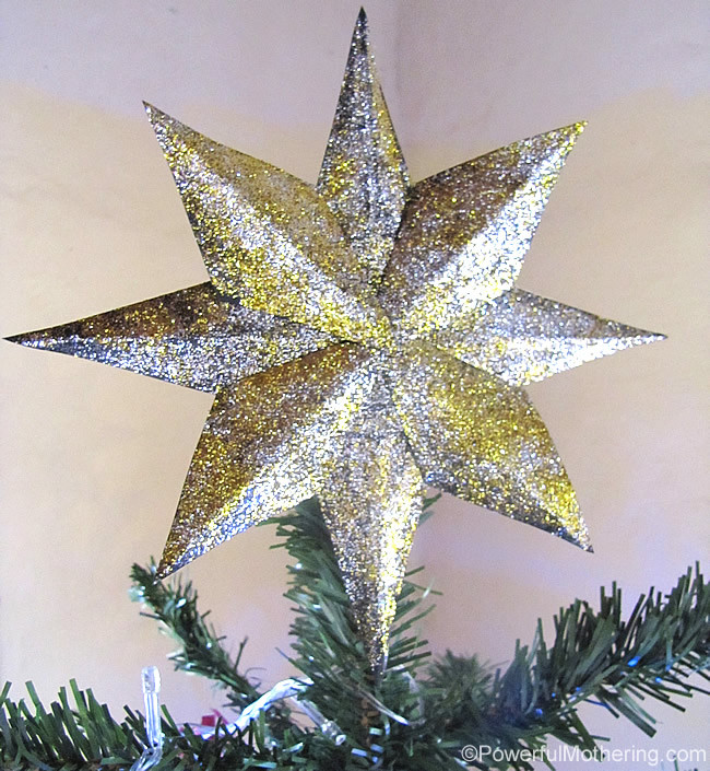 DIY Christmas Star Tree Topper
 DIY Glitter Star Tree Topper