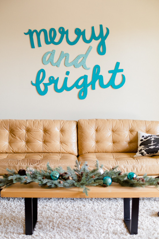 DIY Christmas Wall Decoration
 Make This Merry & Bright Holiday Wall Art DIY Paper and