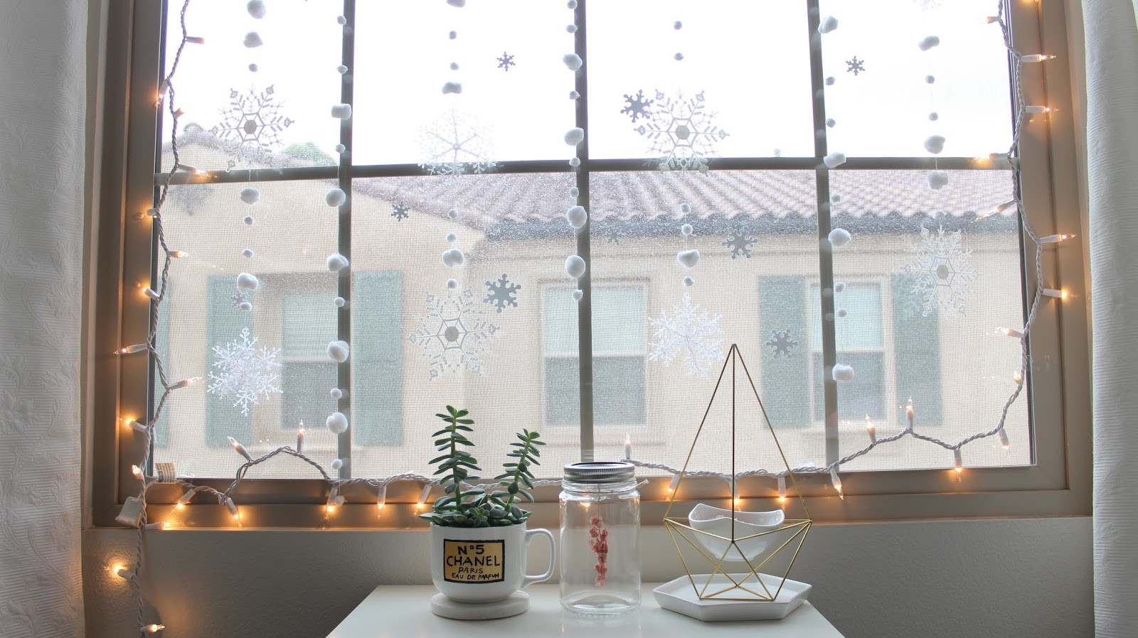 DIY Christmas Window Decorations
 DIY Room Decor