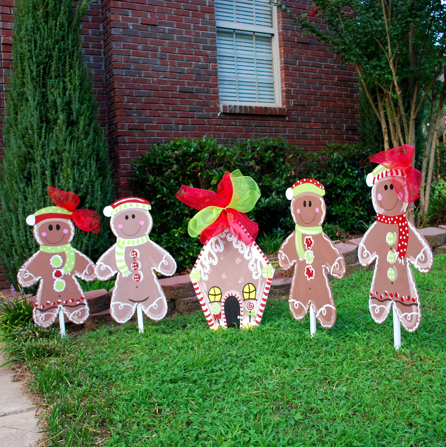 DIY Christmas Yard Decor
 Christmas Yard Decor Gingerbread Man Christmas by