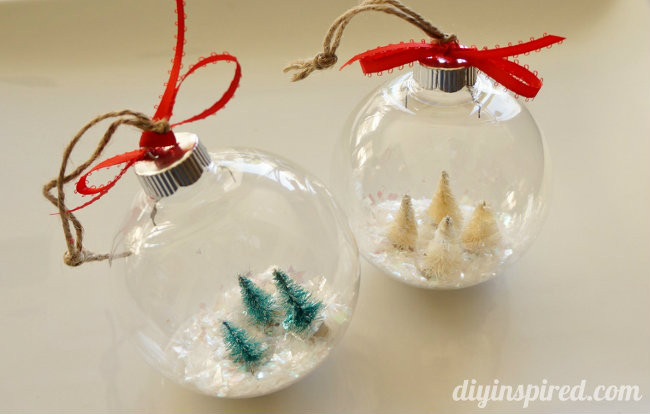 DIY Clear Christmas Ornaments
 20 Elegantly Adorable Ways to Fill Clear Ornaments