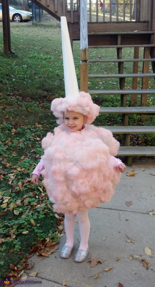 DIY Cotton Candy Costume
 DIY Sweet Cotton Candy Costume
