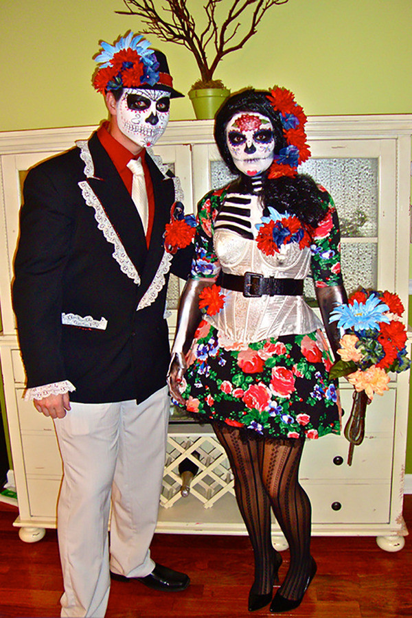 DIY Day Of The Dead Costume
 Goodwill DIY Halloween Costume Ideas Dia de los