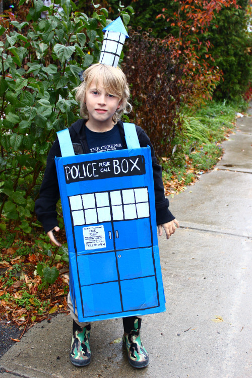 DIY Doctor Costume
 DIY TARDIS Costume