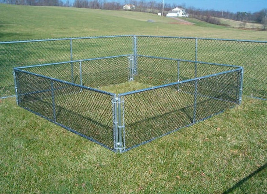 DIY Dog Fence
 Cheap Fence Ideas For Dogs In DIY Reusable And Portable