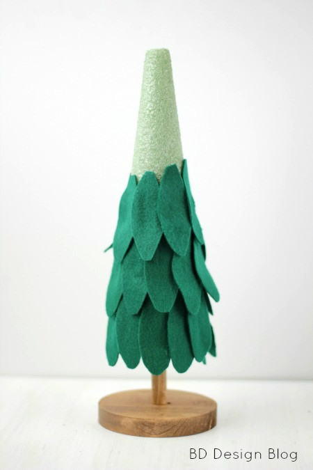 DIY Felt Christmas Trees
 Bake Craft Sew Decorate DIY Felt Christmas Trees Classy