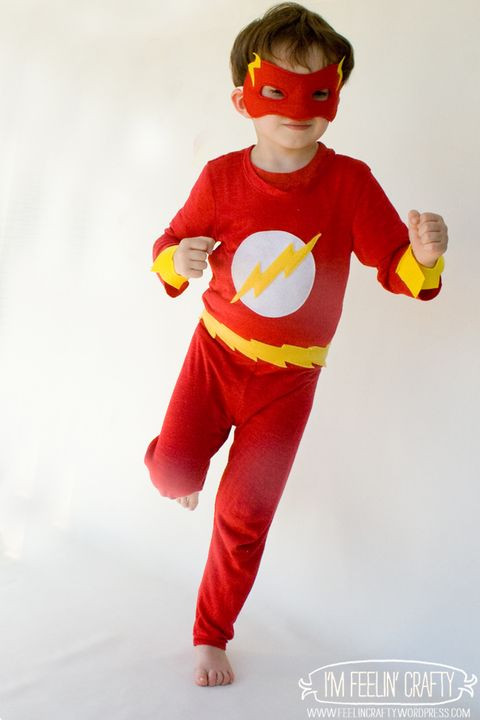 DIY Flash Costume
 31 DIY Superhero Costumes Superhero Halloween Costume Ideas