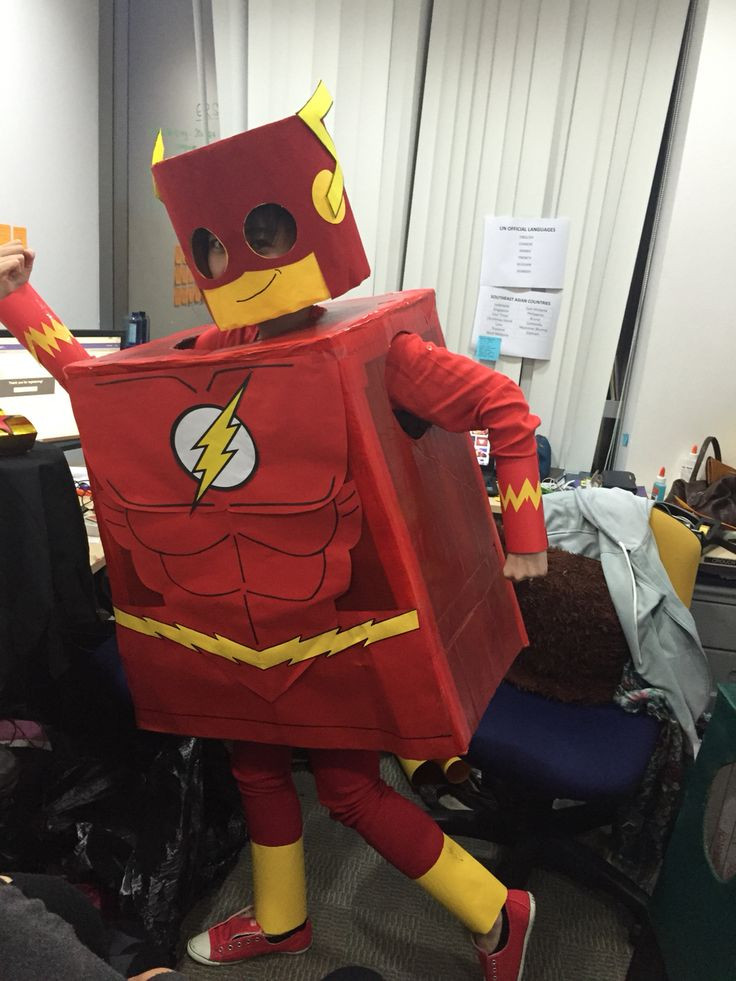 DIY Flash Costume
 The Flash Lego superheroes DIY costumes lego