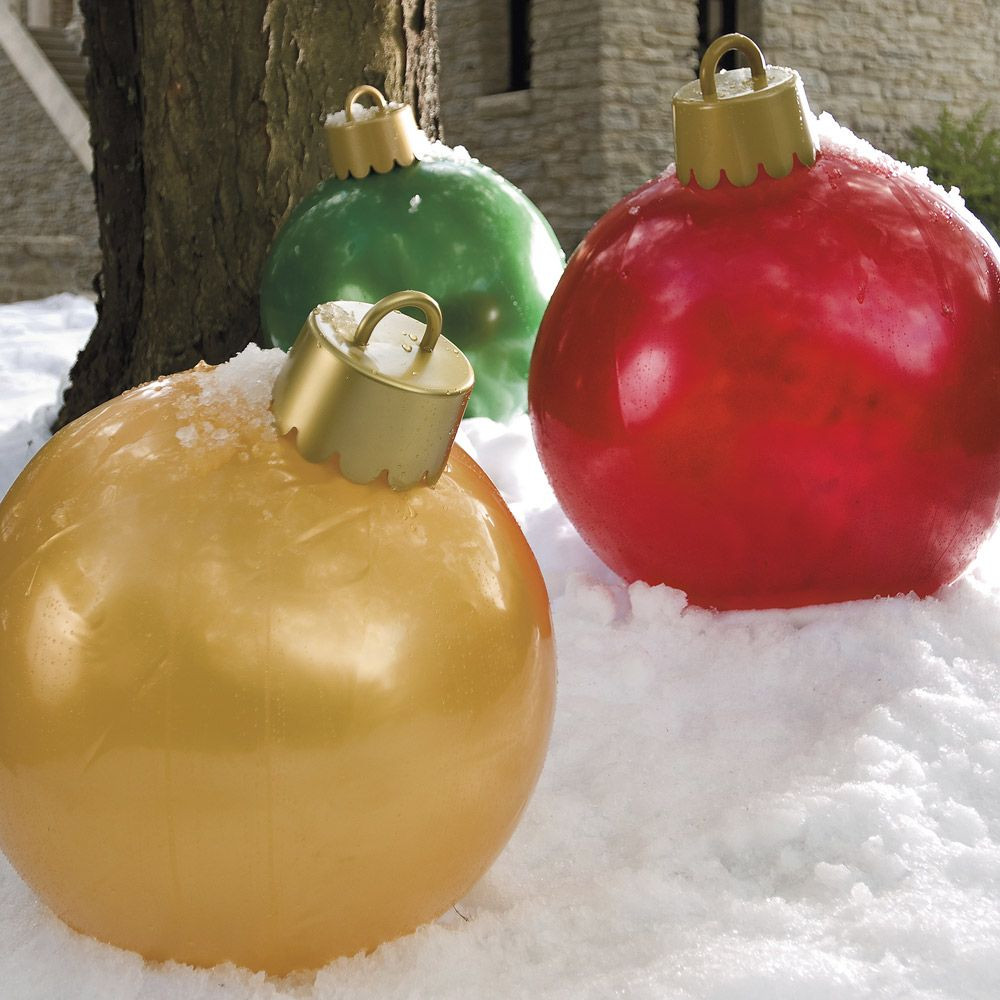 DIY Giant Outdoor Christmas Ornaments
 Giant Inflatable Ornaments