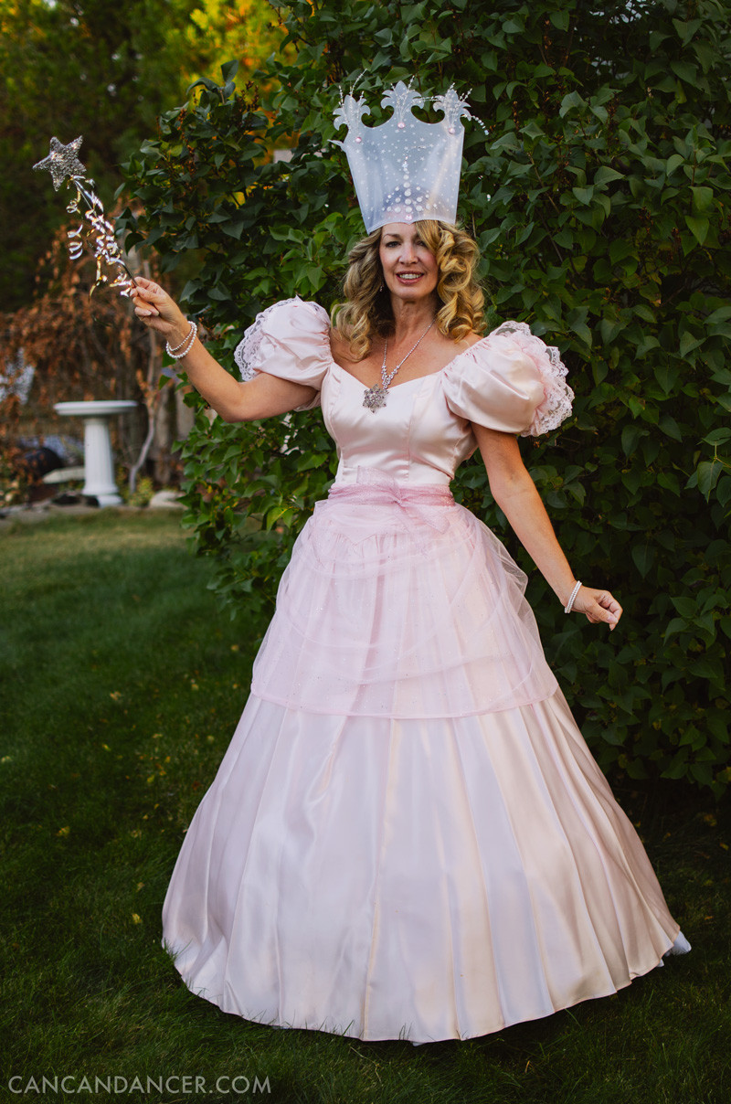 DIY Glinda Costume
 DIY Halloween Costume 1 – Glinda