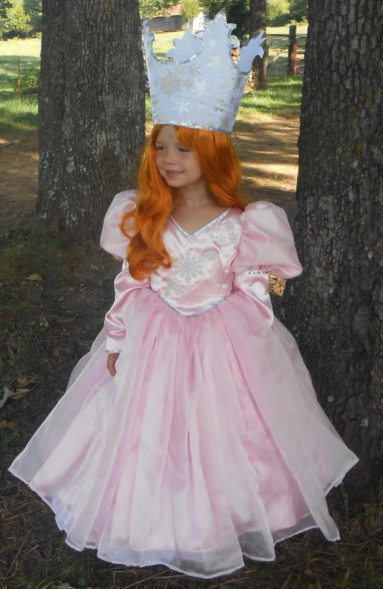 DIY Glinda Costume
 WeHaveCostumes Quality Homemade Glinda Wizard OZ Halloween