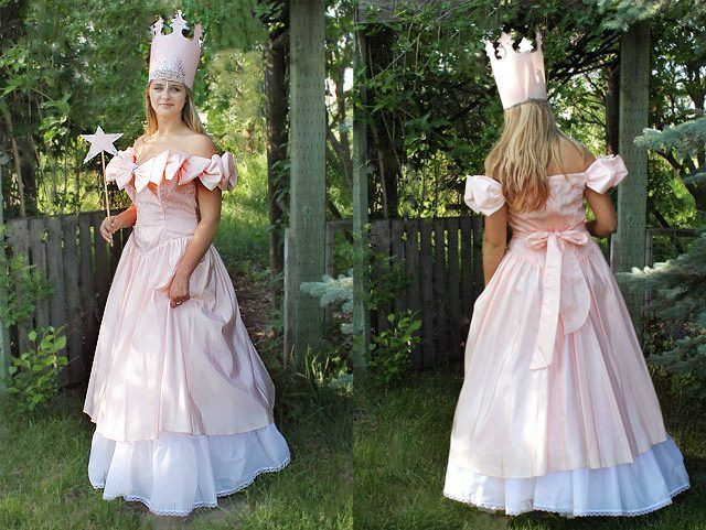 DIY Glinda Costume
 How to Style a No Sew Glinda the Good Witch Costume