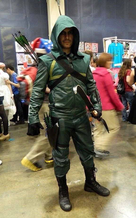 DIY Green Arrow Costume
 Dress Like Green Arrow Costume DIY Outfit