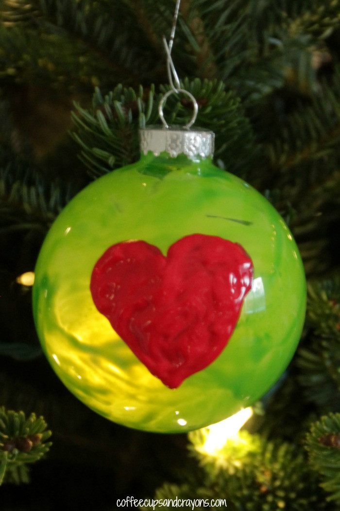 DIY Grinch Christmas Decorations
 25 Grinch Crafts and Cute Treats