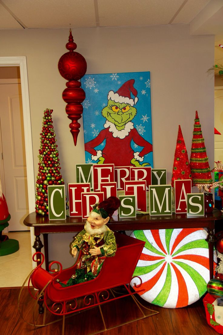 DIY Grinch Christmas Decorations
 141 best images about The GRINCH on Pinterest