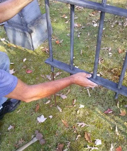 Diy Halloween Fence
 DIY Halloween Graveyard Spooky Cheap & Easy Saving