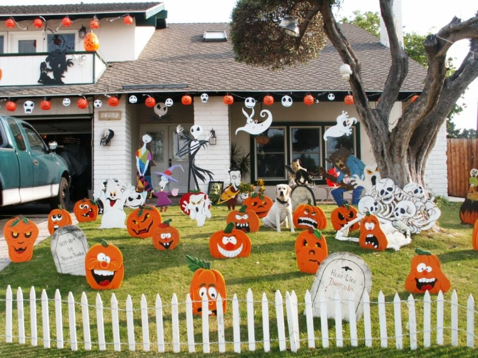Diy Halloween Outdoor Decorations
 Outdoor Halloween Decorations Ideas To Stand Out