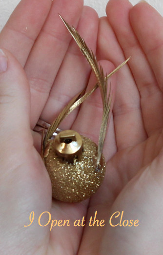 DIY Harry Potter Christmas Ornaments
 do it yourself divas DIY Harry Potter Snitch Ornament