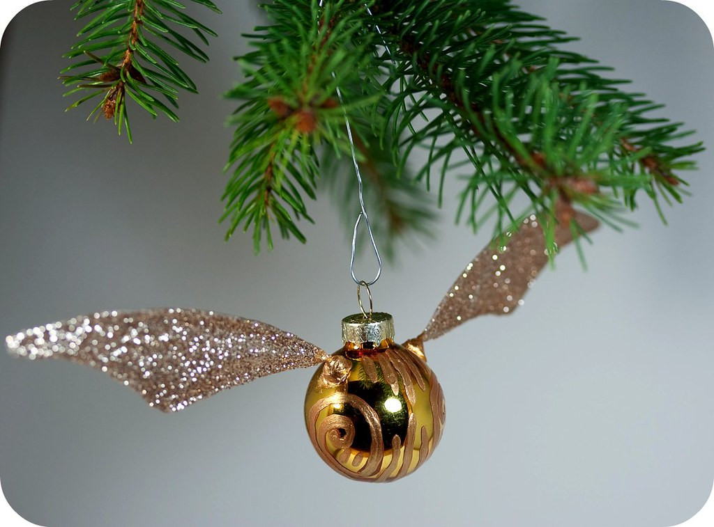 DIY Harry Potter Christmas Ornaments
 Tiny Apartment Crafts The Golden Snitch Ornament Tutorial