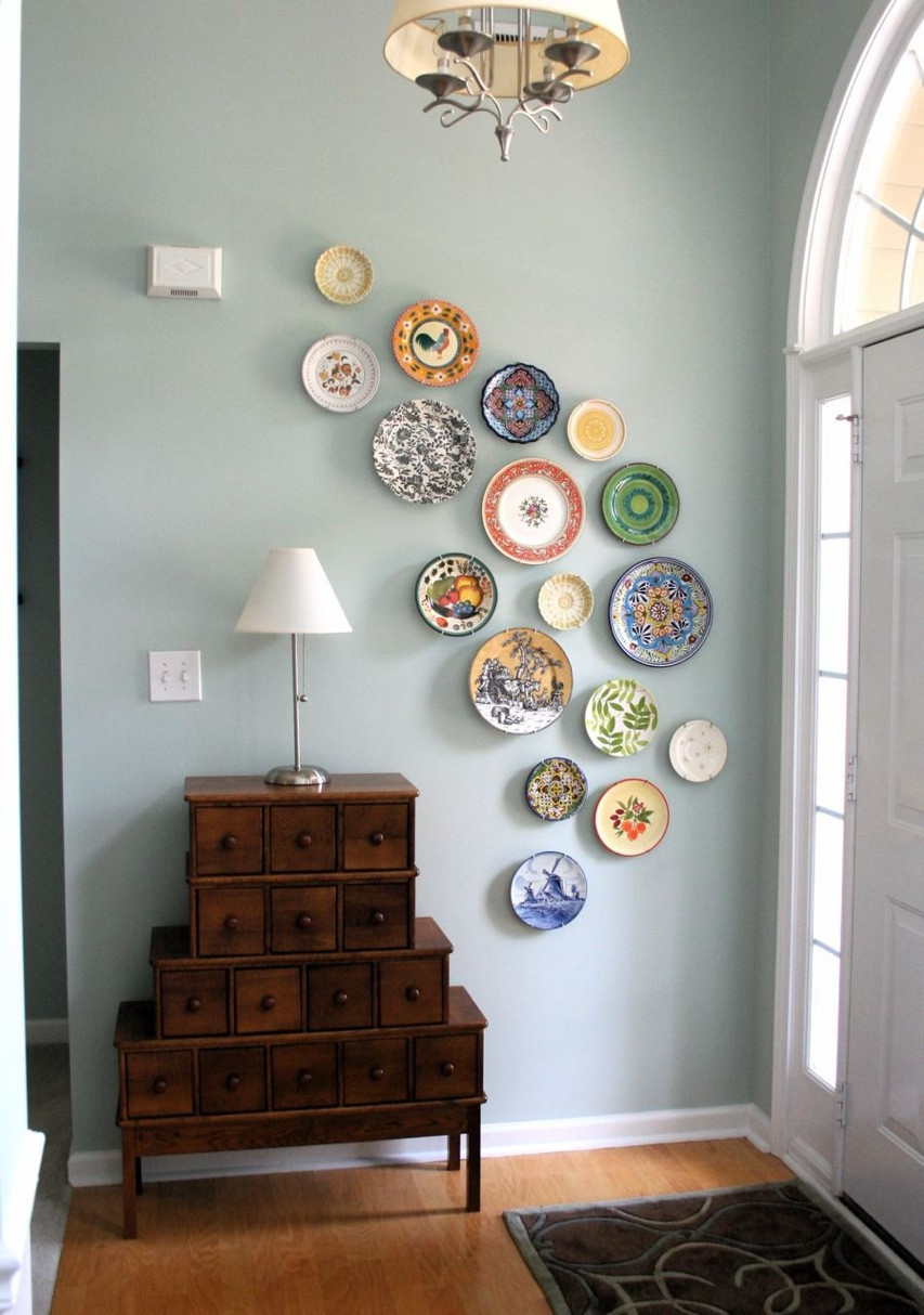 DIY Home Decorating Blog
 diy wall art from plates A Pop of Pretty Blog Canadian