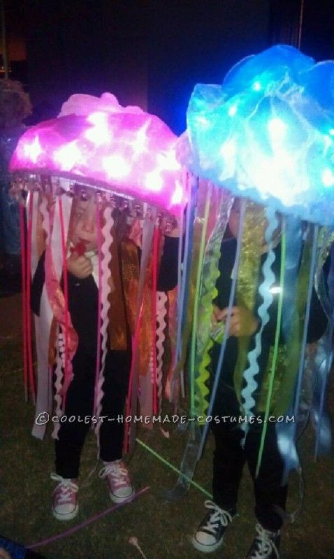 DIY Jellyfish Costume
 Easy Homemade Jellyfish Costumes