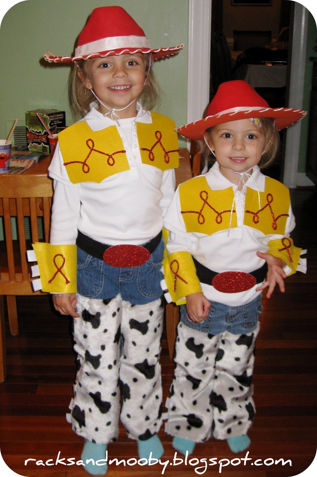 DIY Jessie Costume
 RACKS and Mooby DIY Jessie Toy Story Toddler Costume