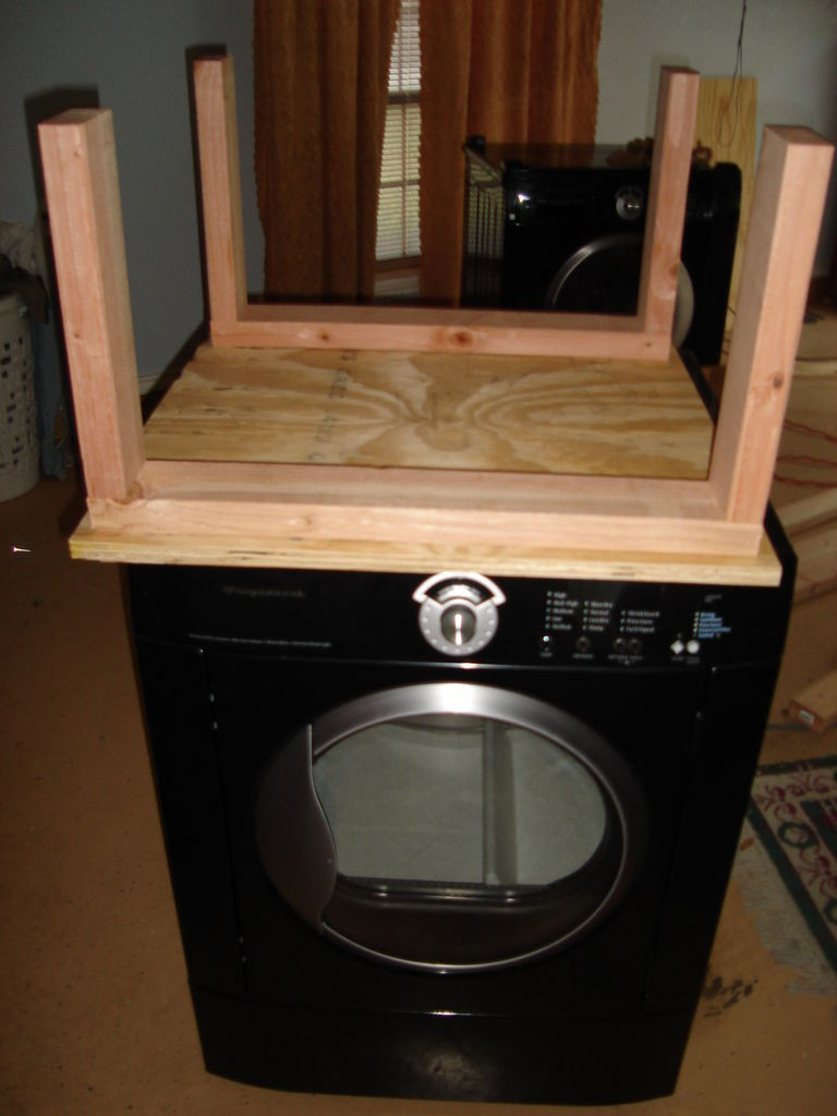 DIY Laundry Pedestal Plans
 DIY Washing Machine and Dryer Pedestal