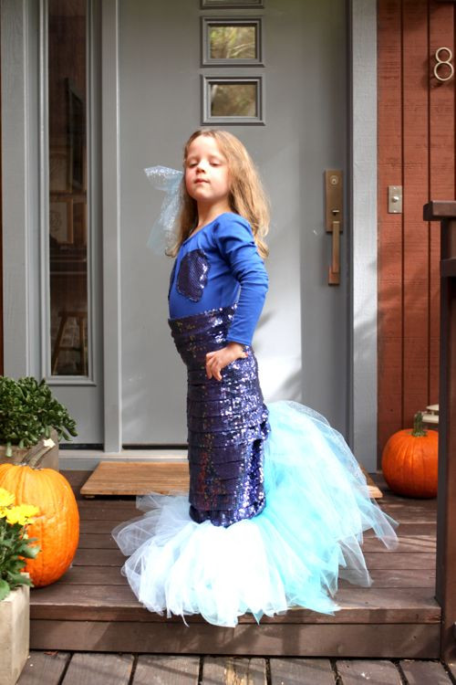 DIY Little Mermaid Costume
 25 best ideas about Homemade mermaid costumes on