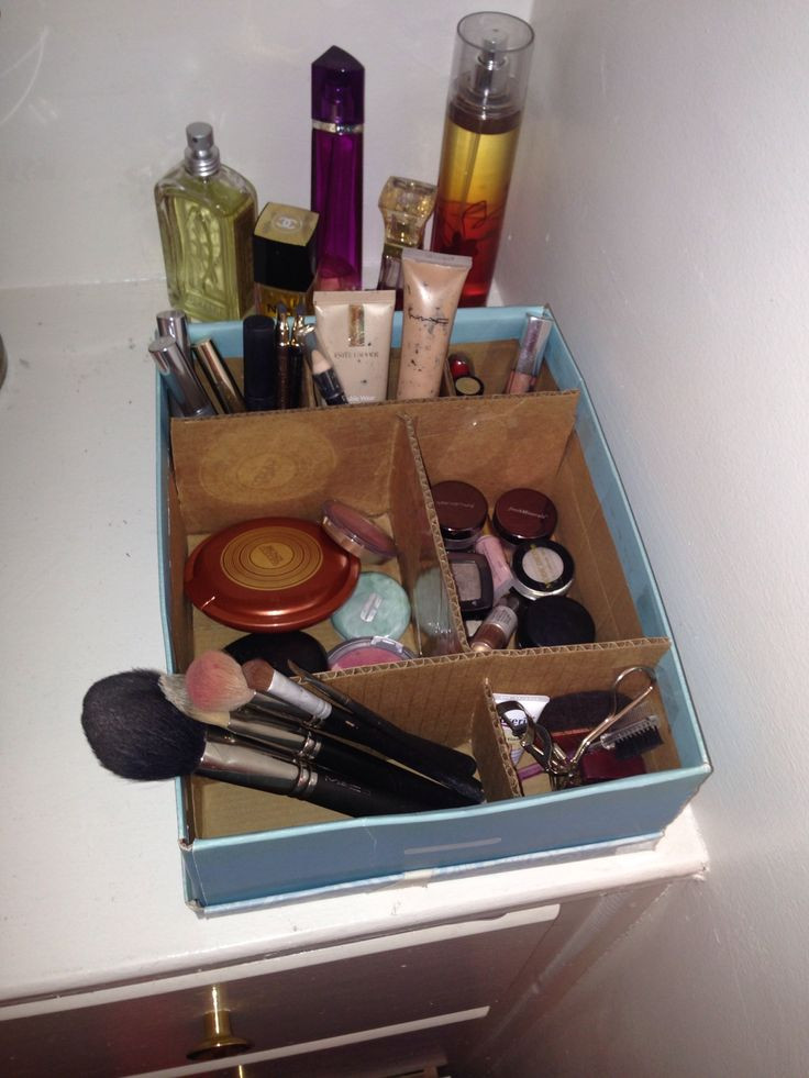 DIY Makeup Organizer Shoebox
 DIY makeup organizer idea I had that worked for me shoe