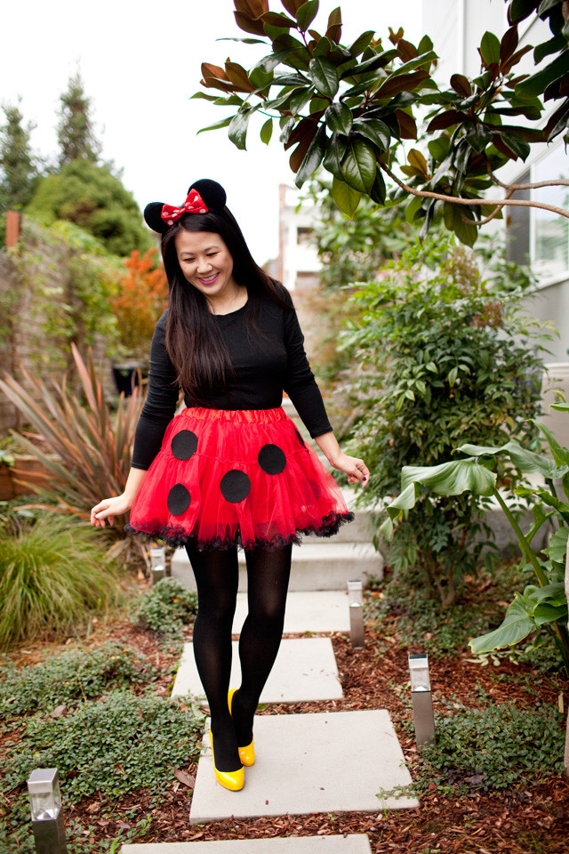 DIY Minnie Mouse Costume For Adults
 15 Last Minute DIY Halloween Costumes To Whip Up