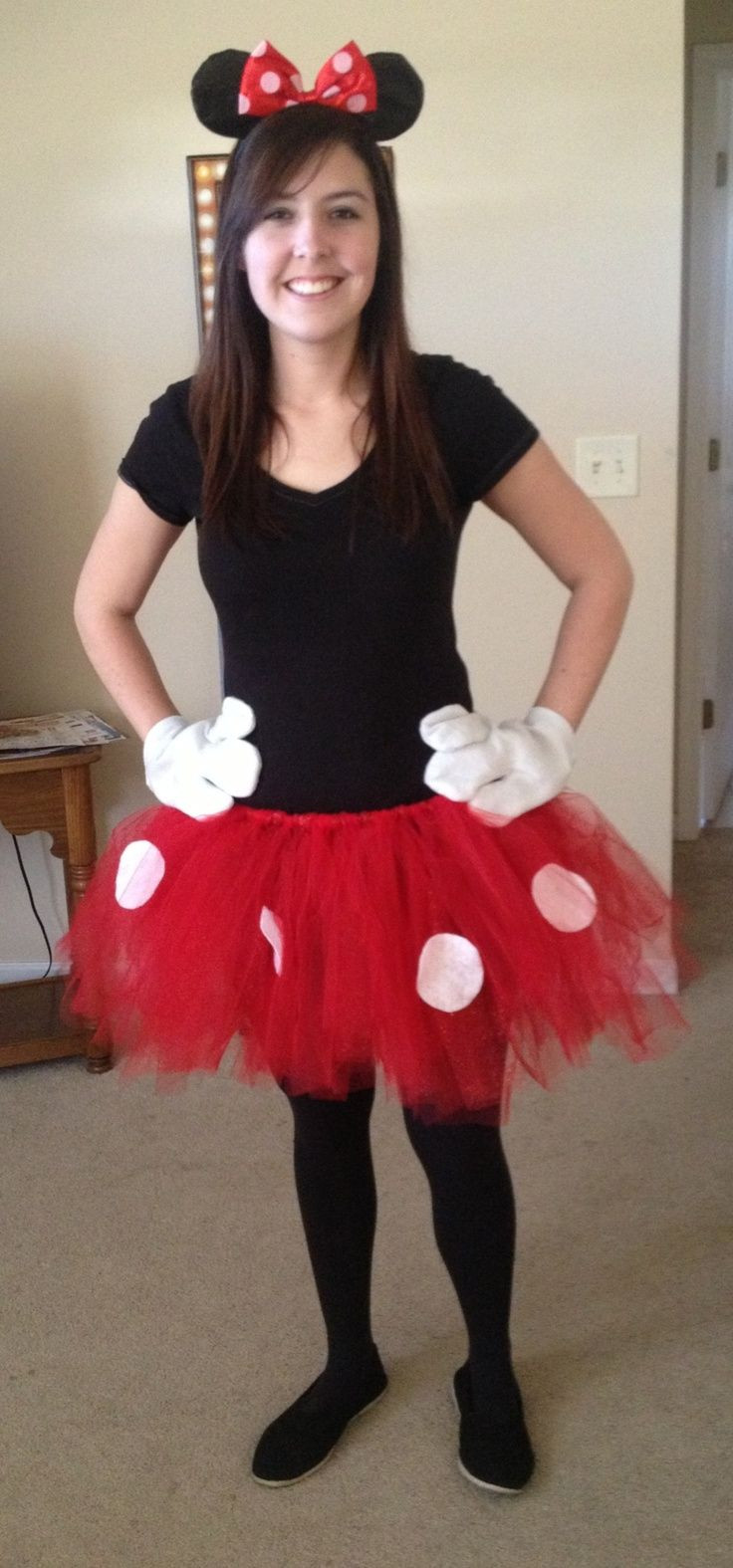DIY Minnie Mouse Costume For Adults
 Best 25 Homemade minnie mouse costume ideas on Pinterest