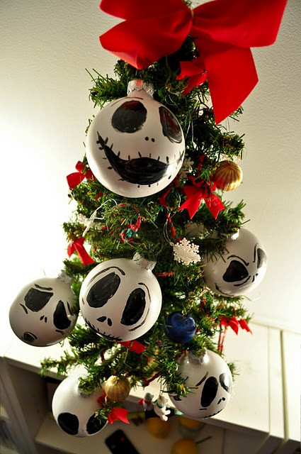 DIY Nightmare Before Christmas Decorations
 DIY Jack Skellington Ornaments