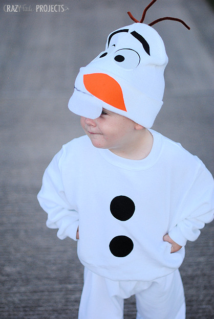 DIY Olaf Costume
 Easy No Sew Olaf Costume Crazy Little Projects