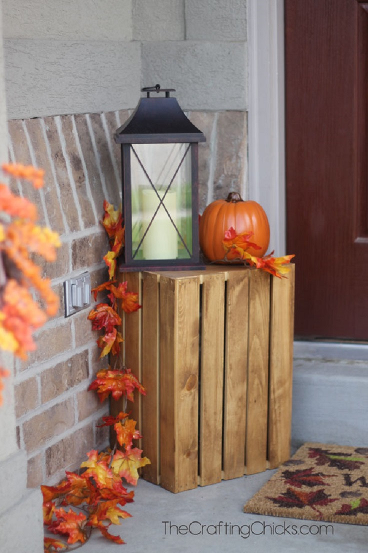 Diy Outdoor Fall Decor
 Fall Decorations to Get Inspired 11 DIY Projects to Bring
