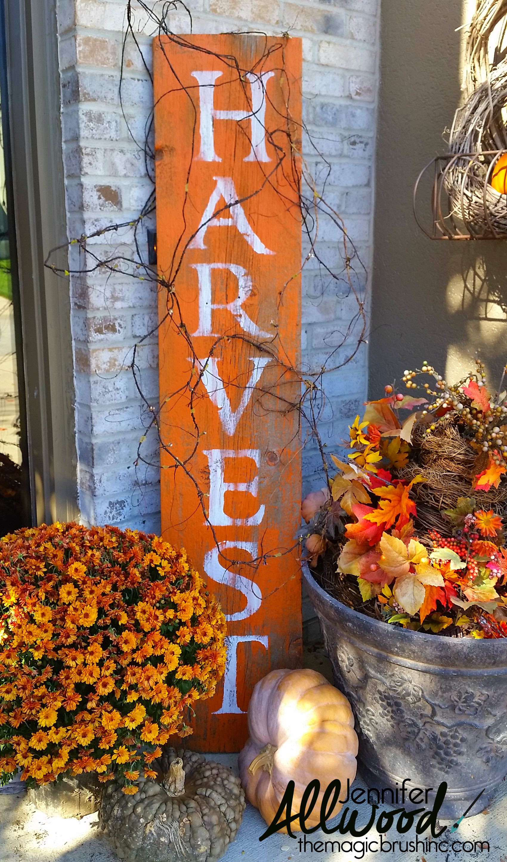Diy Outdoor Fall Decor
 Harvest Sign on Barnwood for Fall Front Porch Decor
