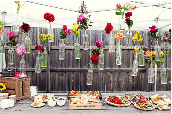 DIY Outdoor Wedding Decorations
 inspirasi DIY dekorasi wedding outdoor
