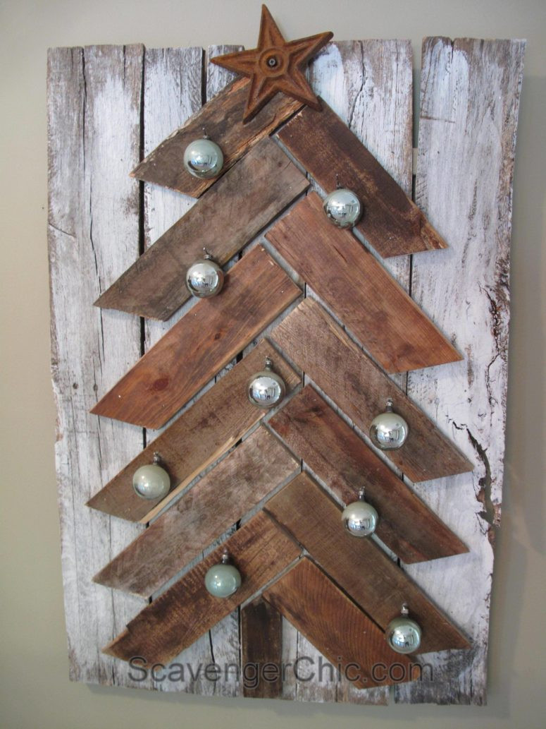DIY Pallet Christmas Tree
 13 Cool DIY Recycled Pallet Christmas Trees Shelterness