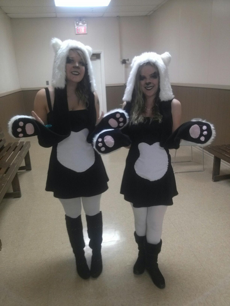 DIY Panda Costume
 Best 25 Panda costumes ideas on Pinterest
