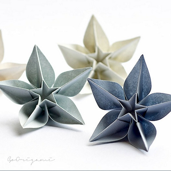 DIY Paper Christmas Decorations
 Picture DIY Origami Ornaments