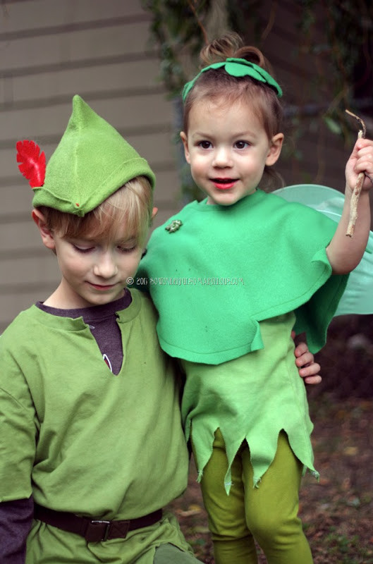 DIY Peter Pan Costume
 Tinkerbell Peter Pan