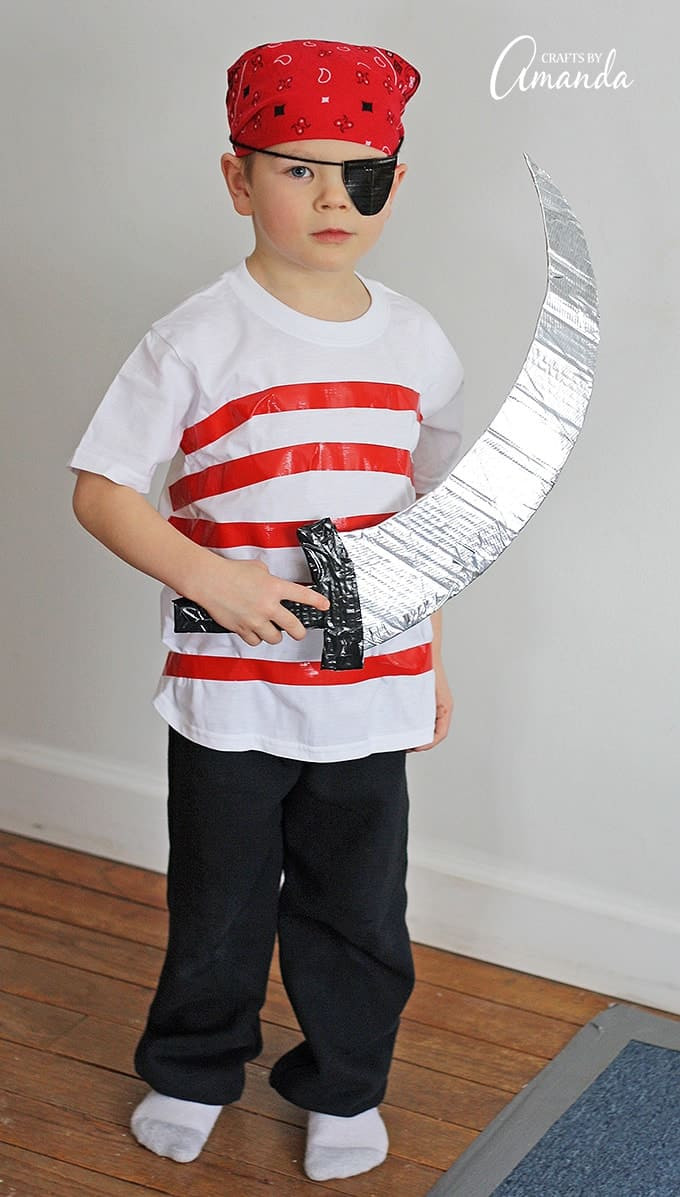 DIY Pirate Costume
 Pirate Costume Make your own Halloween costume from duct tape