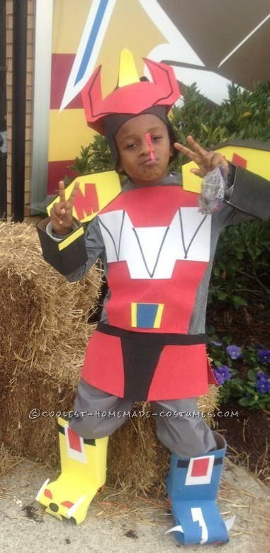 DIY Power Ranger Costume
 Homemade Megazord Costume Made of Boxes and Foam Sheets