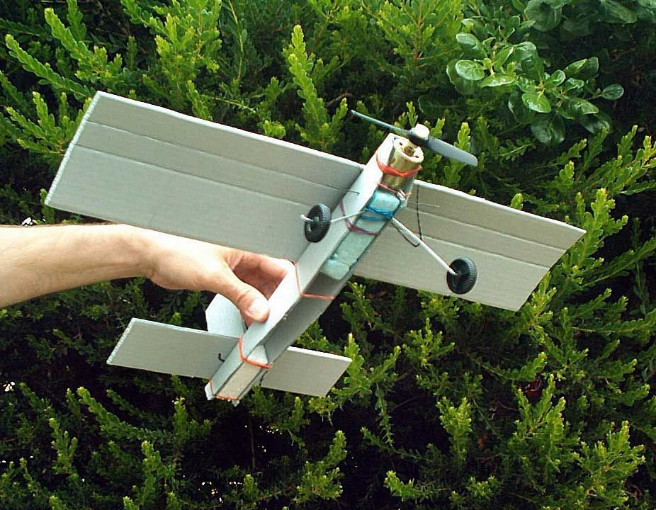DIY Rc Airplane
 diy cardboard rc plane Google zoeken
